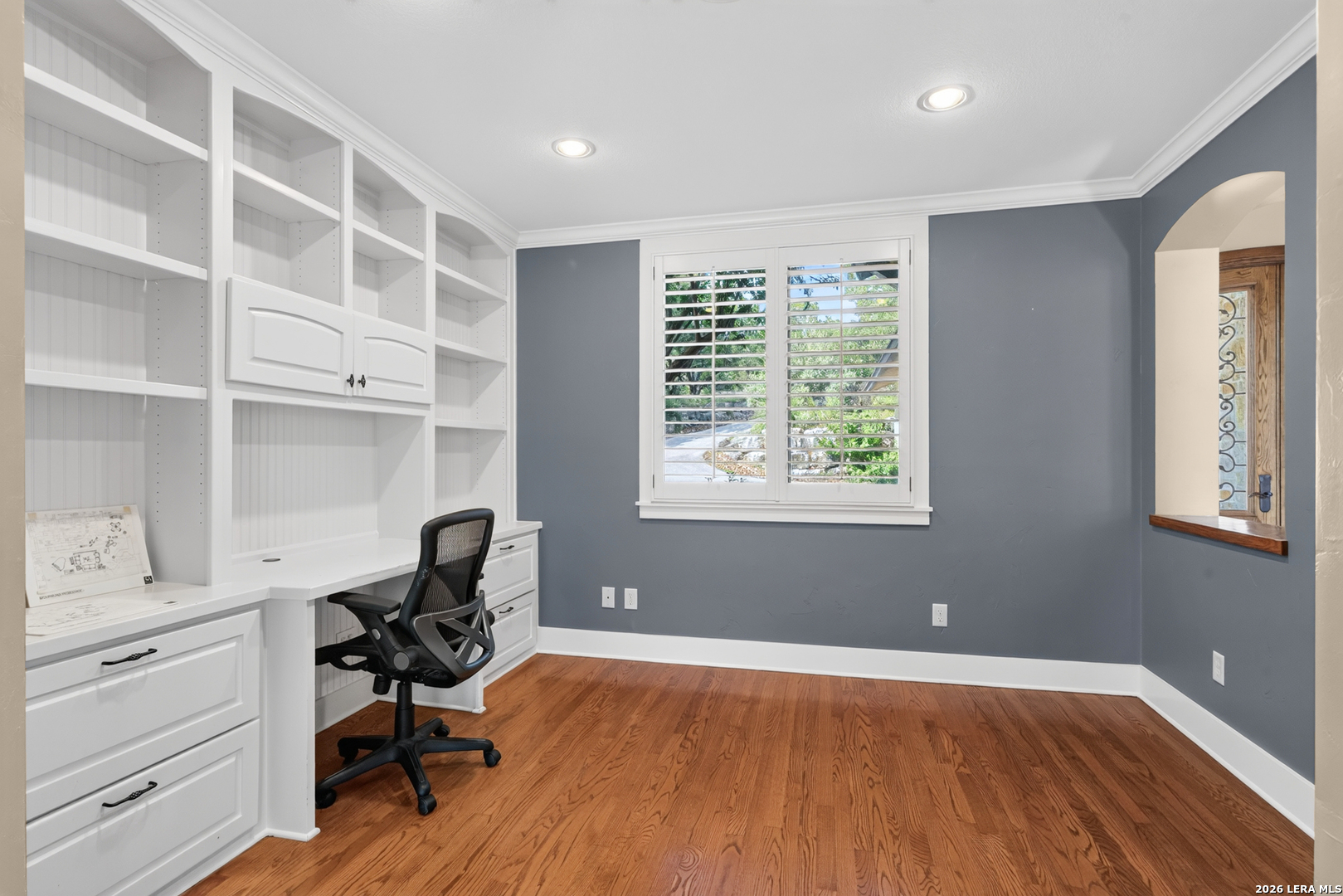 main property photo 9