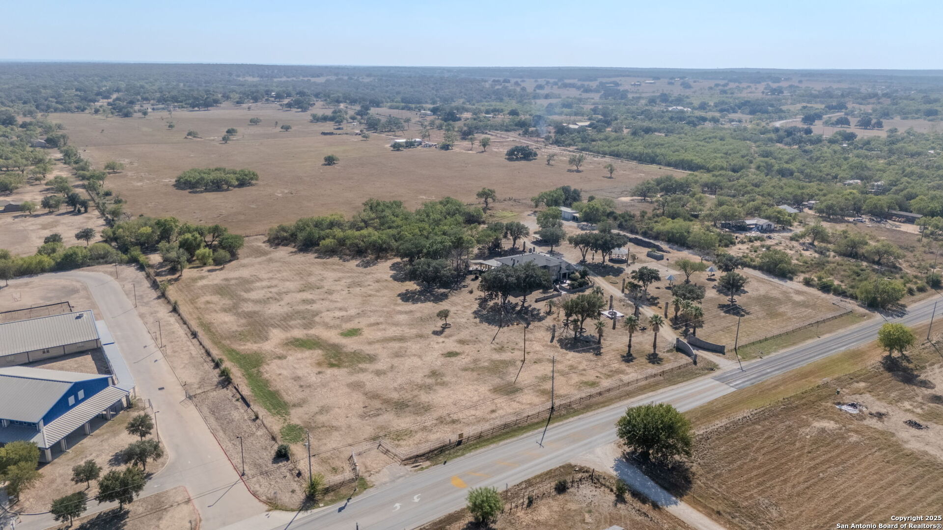 main property photo 37