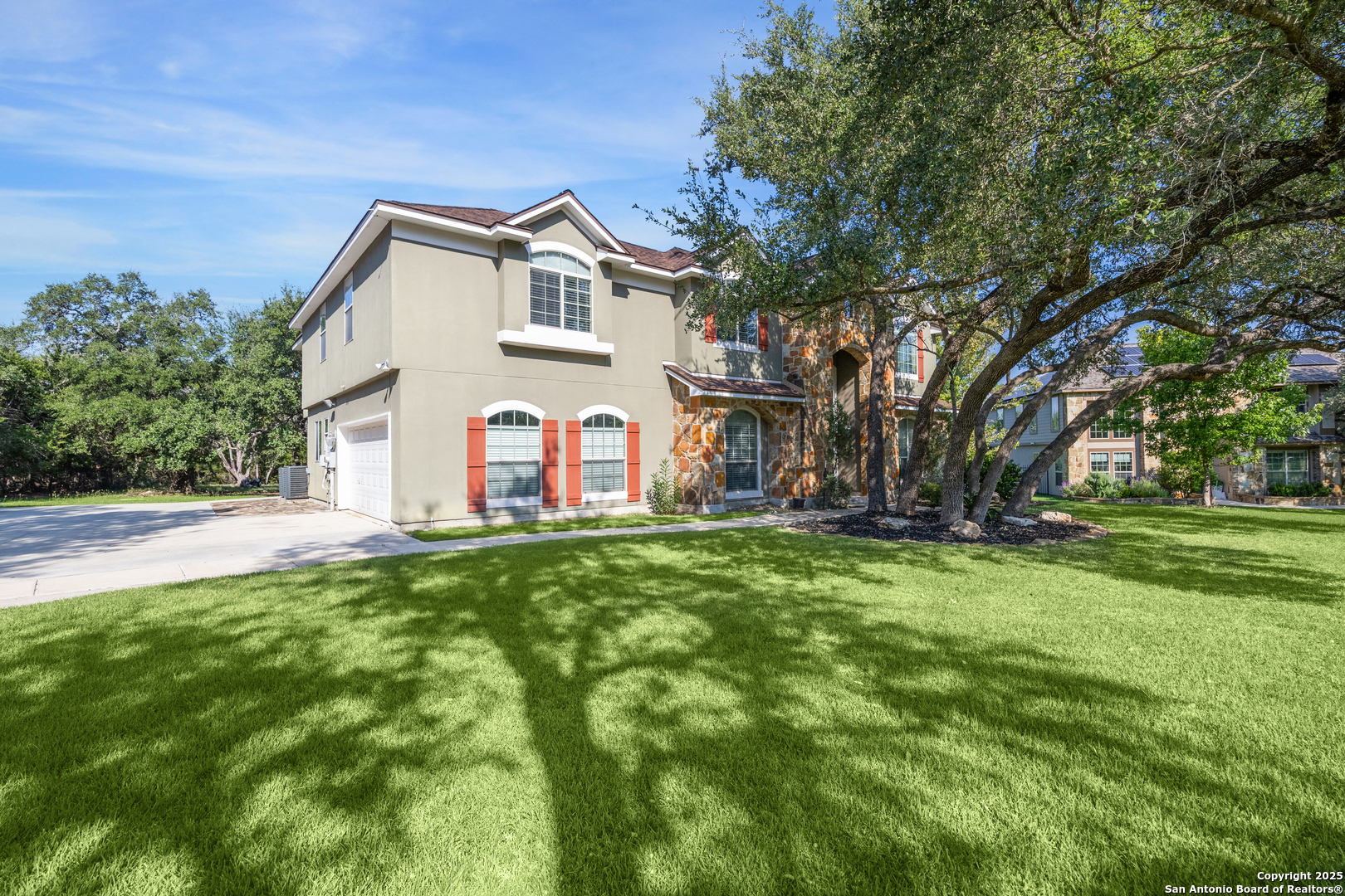 main property photo 41