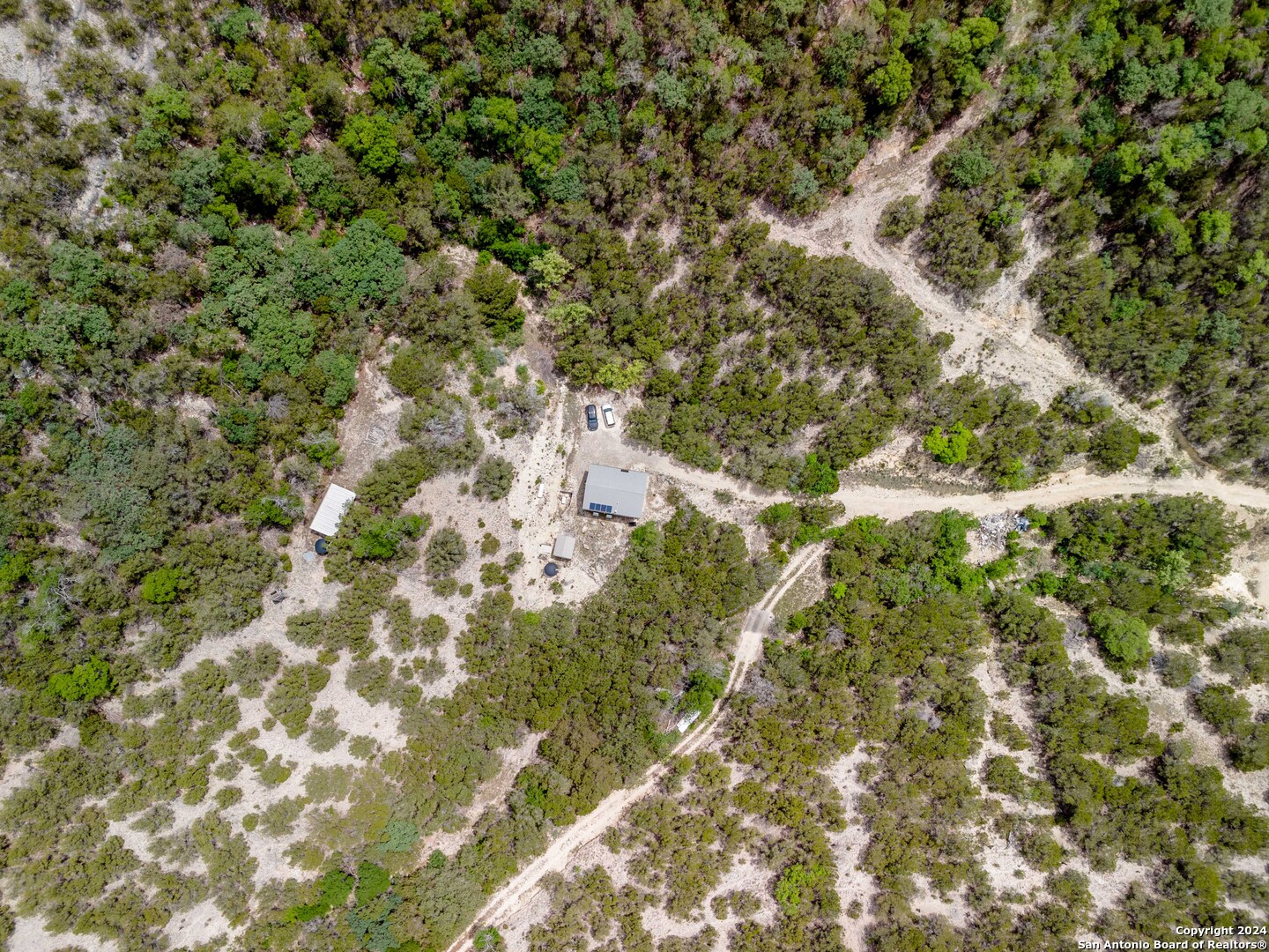main property photo 32