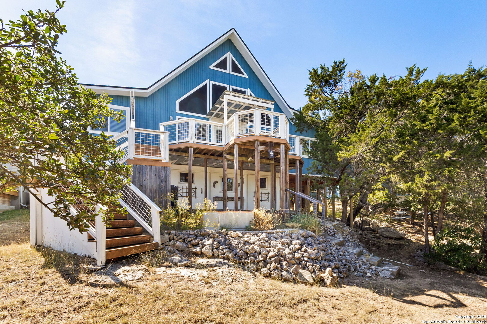 property viewer photo 23