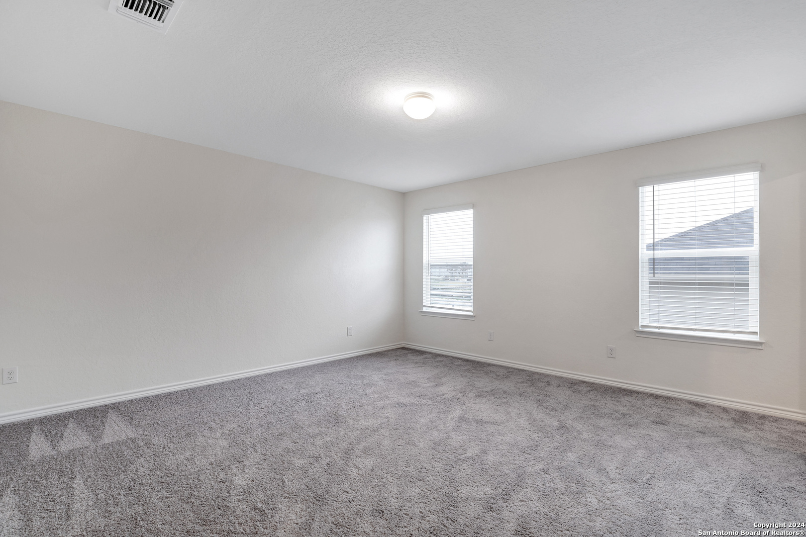 property viewer photo 1