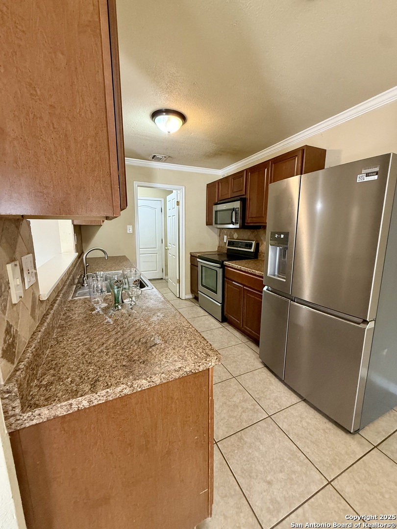property viewer photo 12