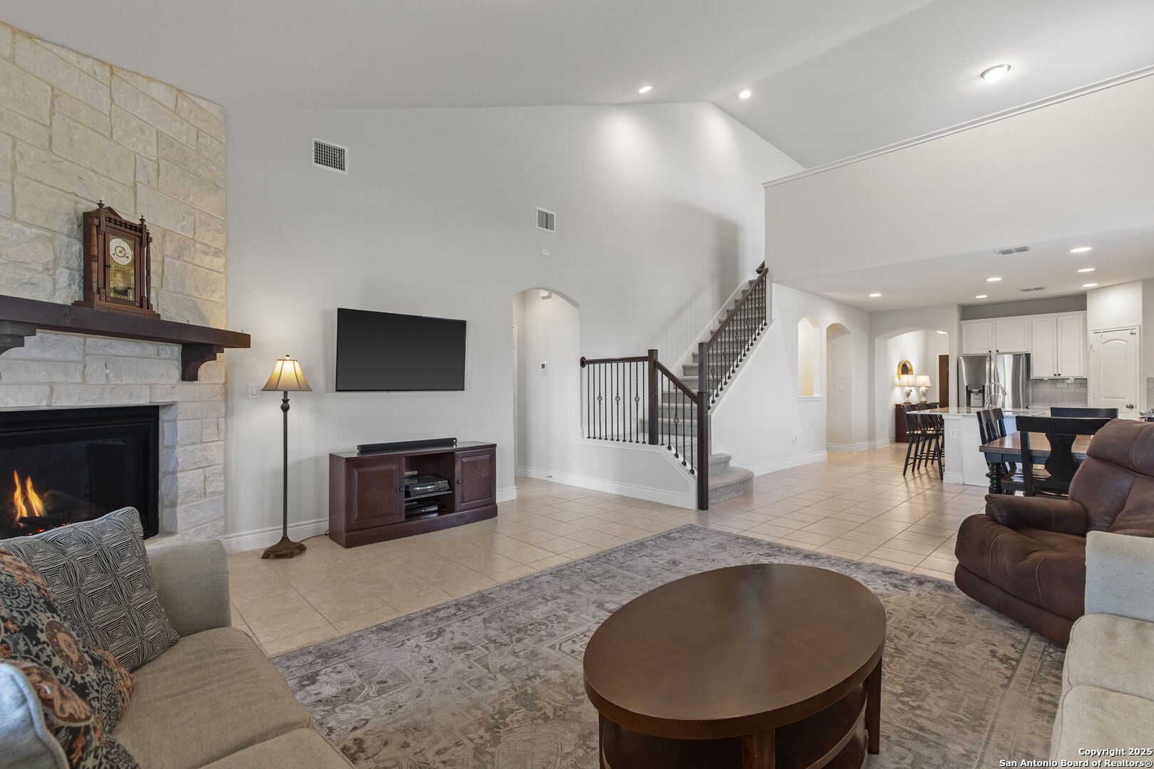 property viewer photo 13