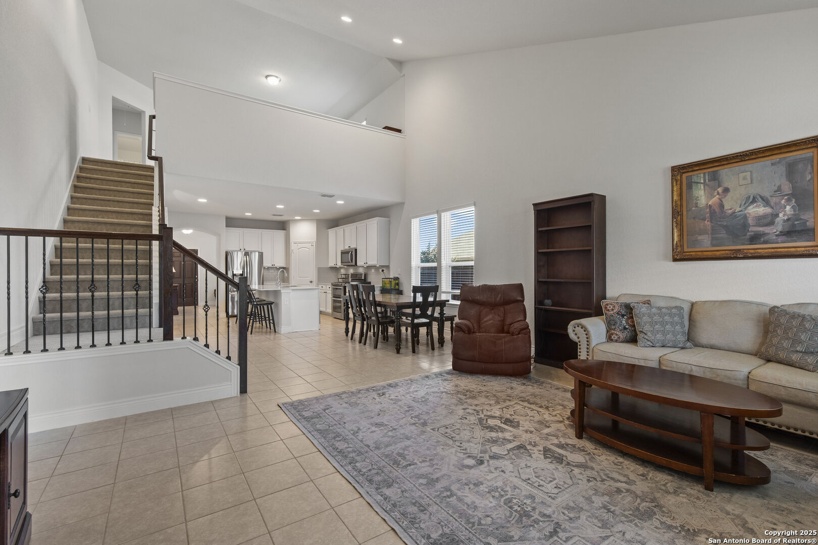 property viewer photo 7