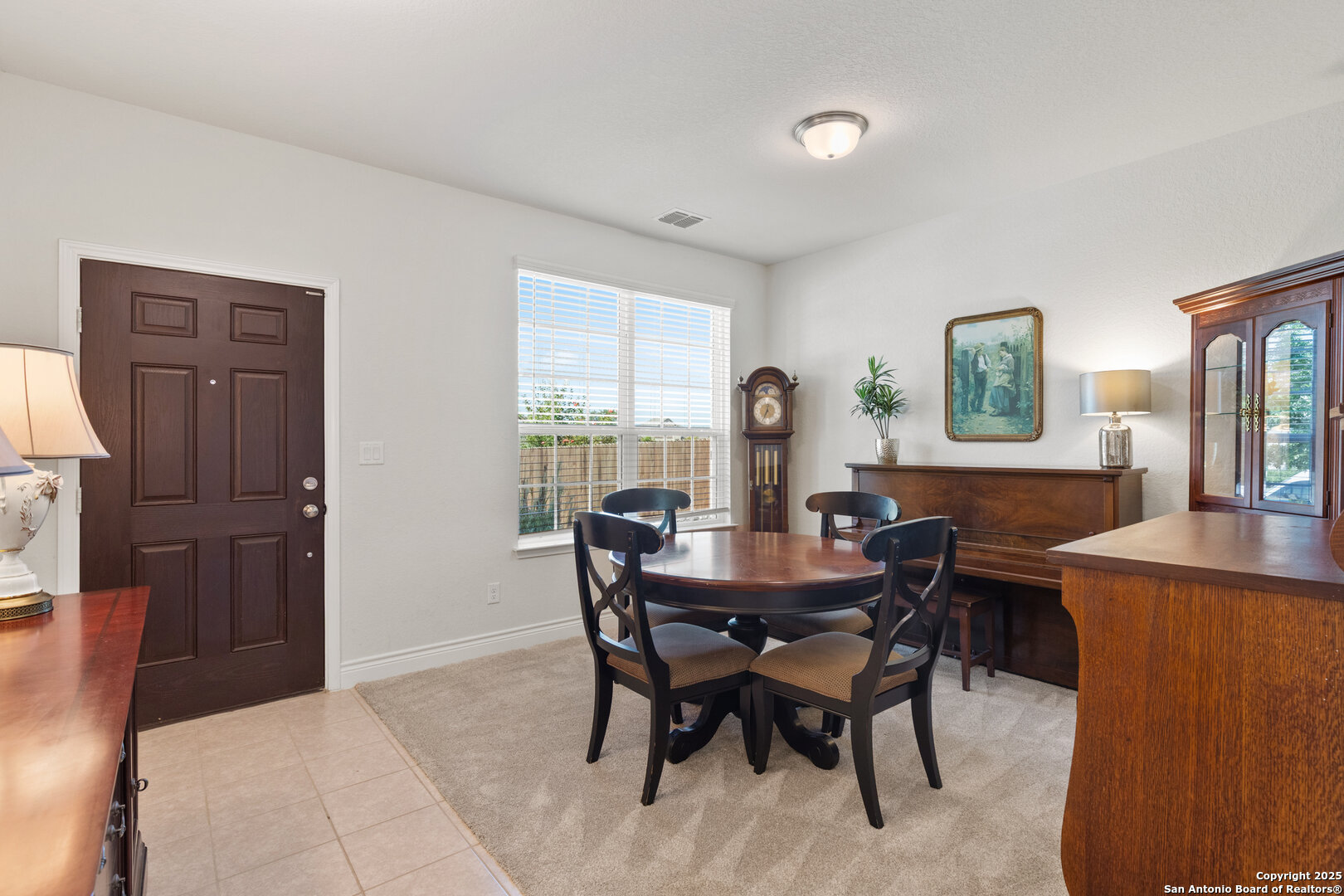 property viewer photo 9