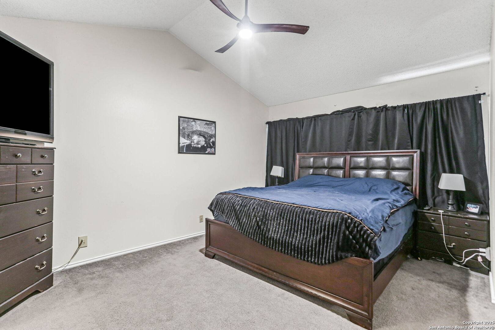 property viewer photo 11