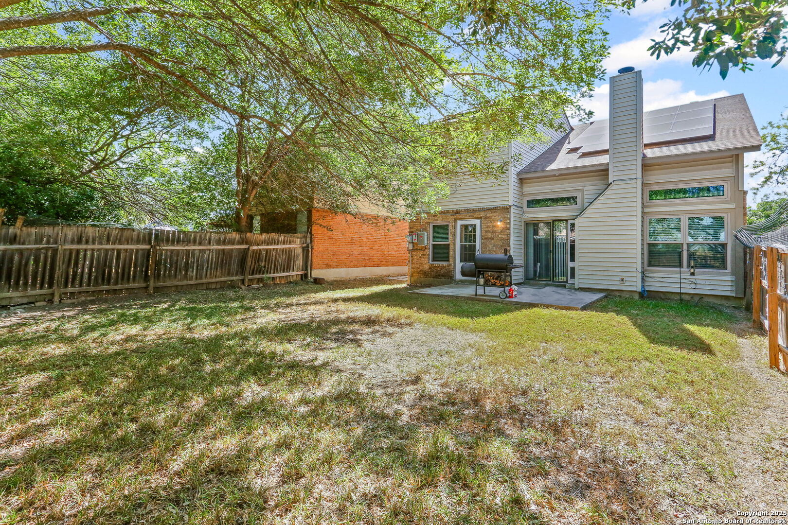 property viewer photo 16