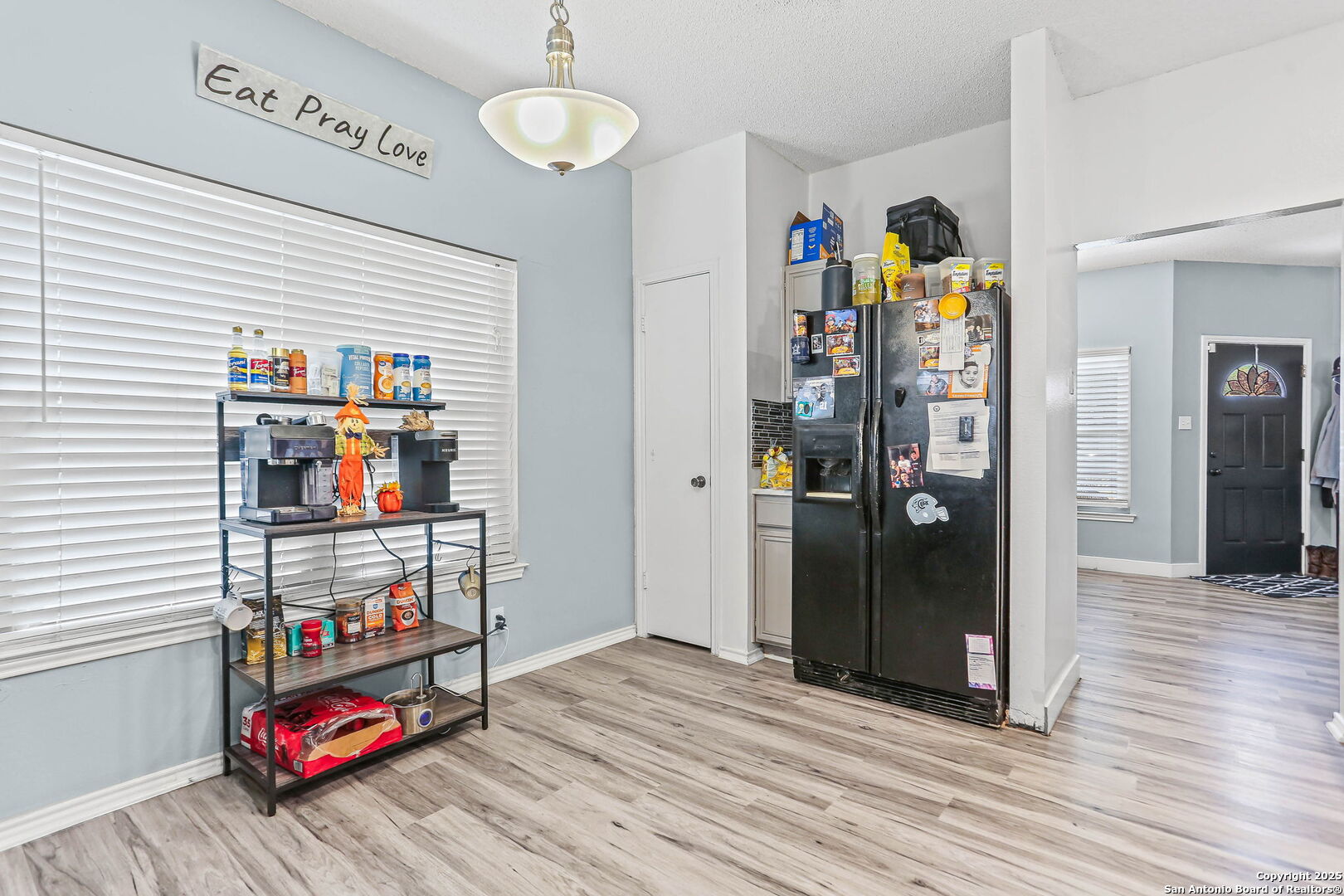 property viewer photo 8