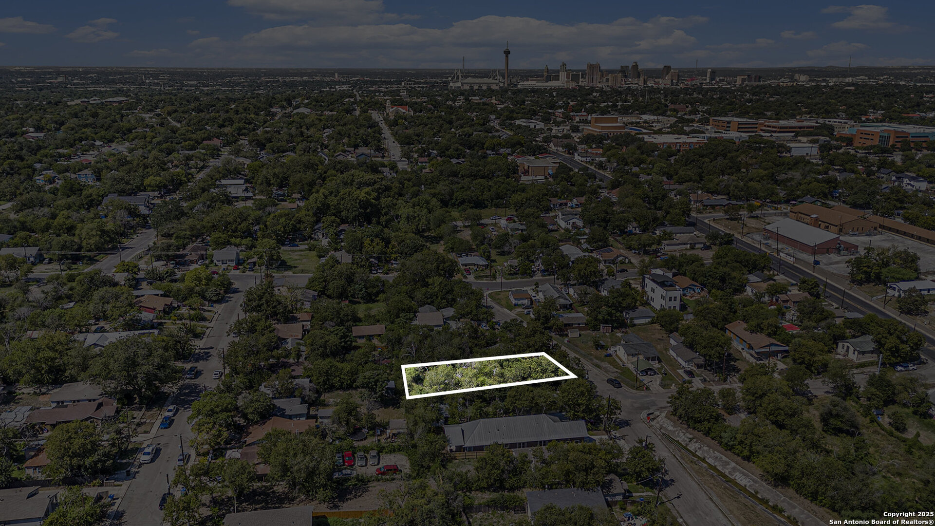 main property photo 3