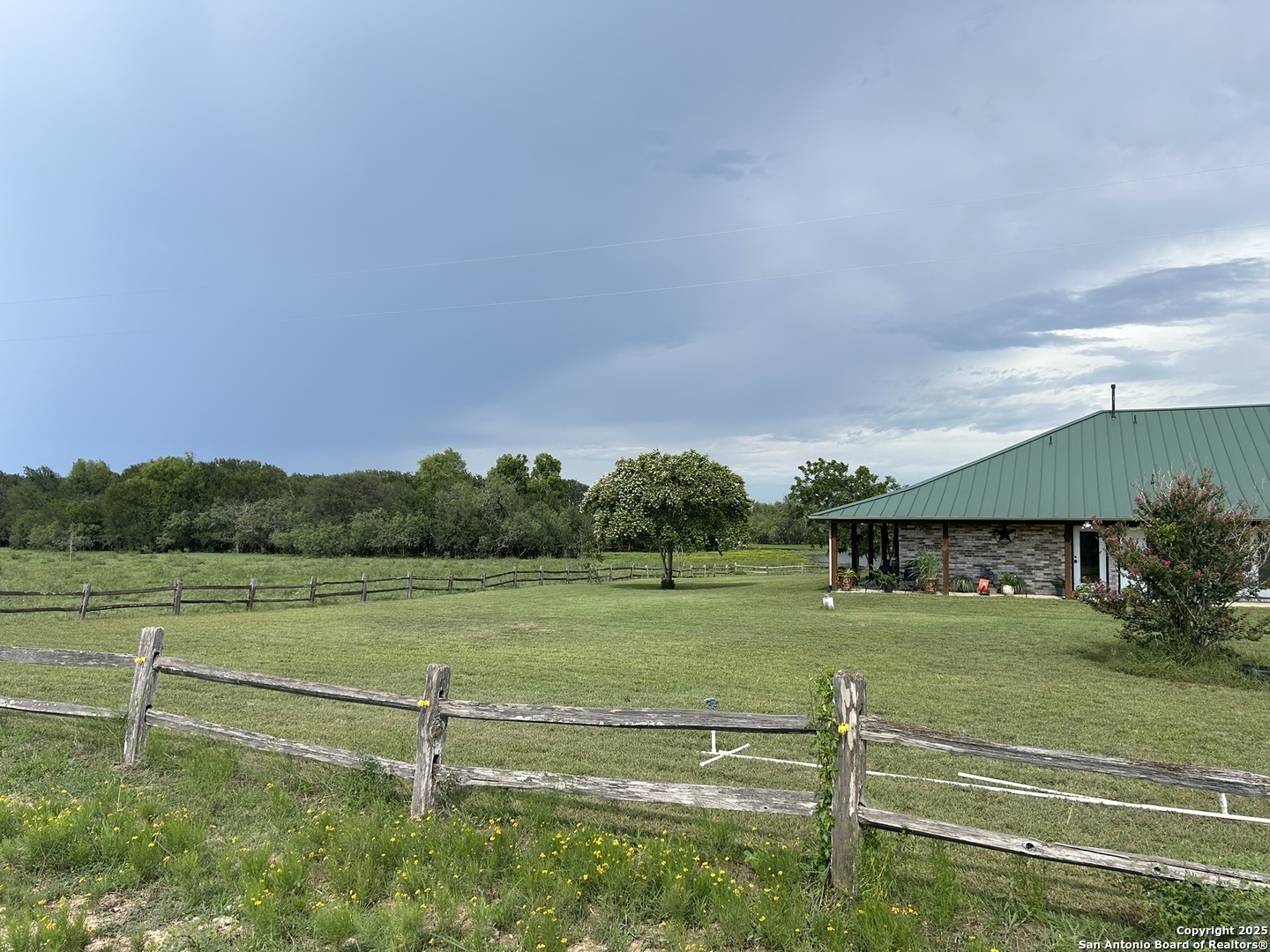 main property photo 27