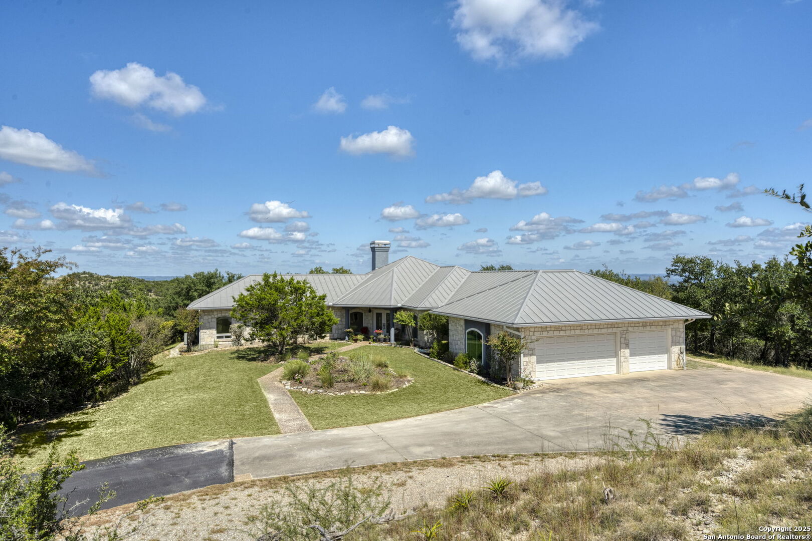 main property photo 47