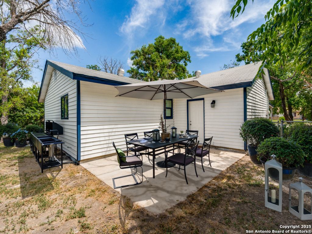 main property photo 23