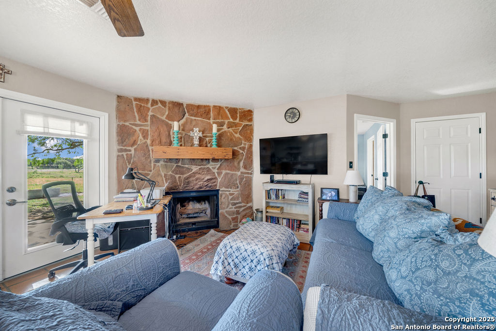 main property photo 13