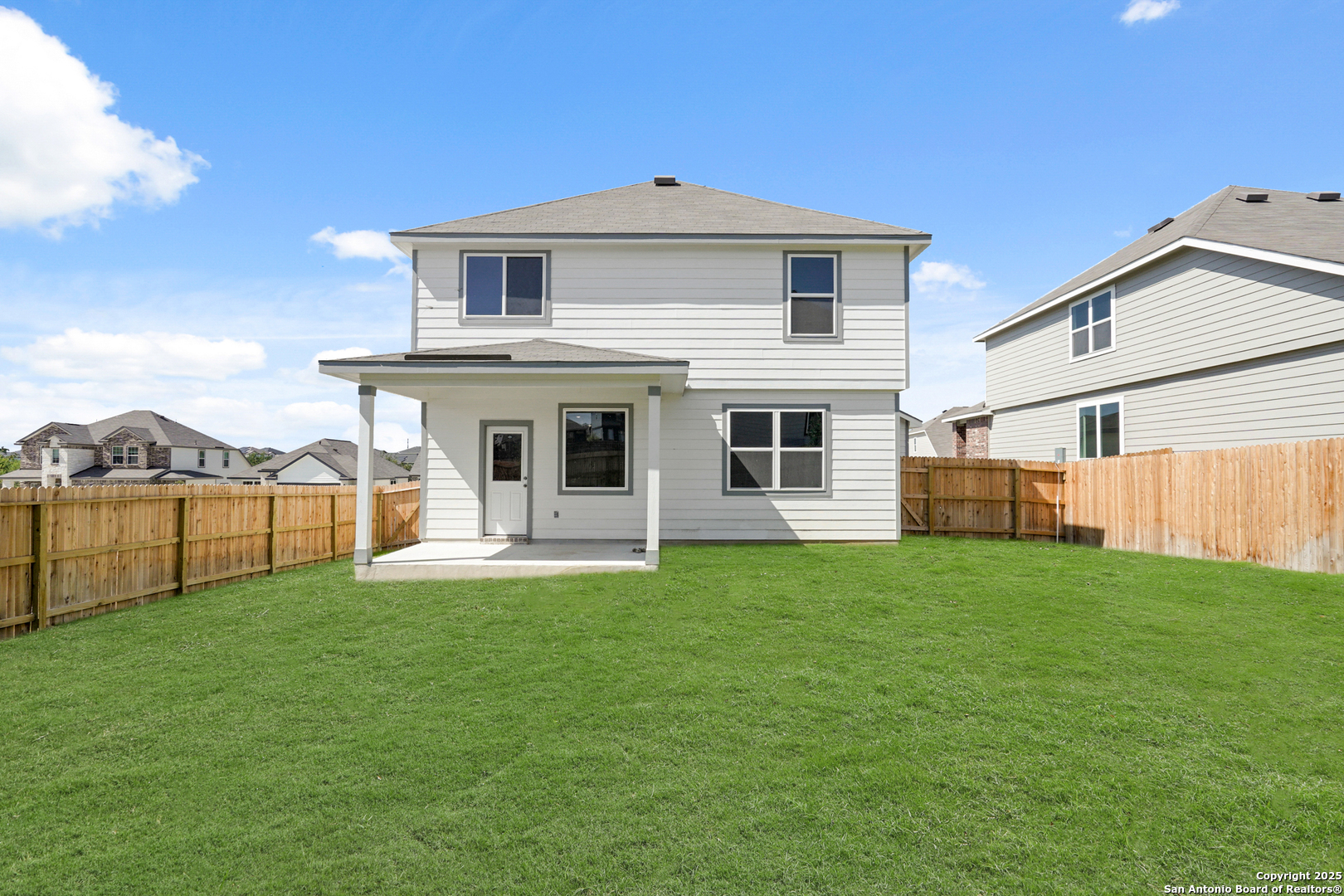 main property photo 23
