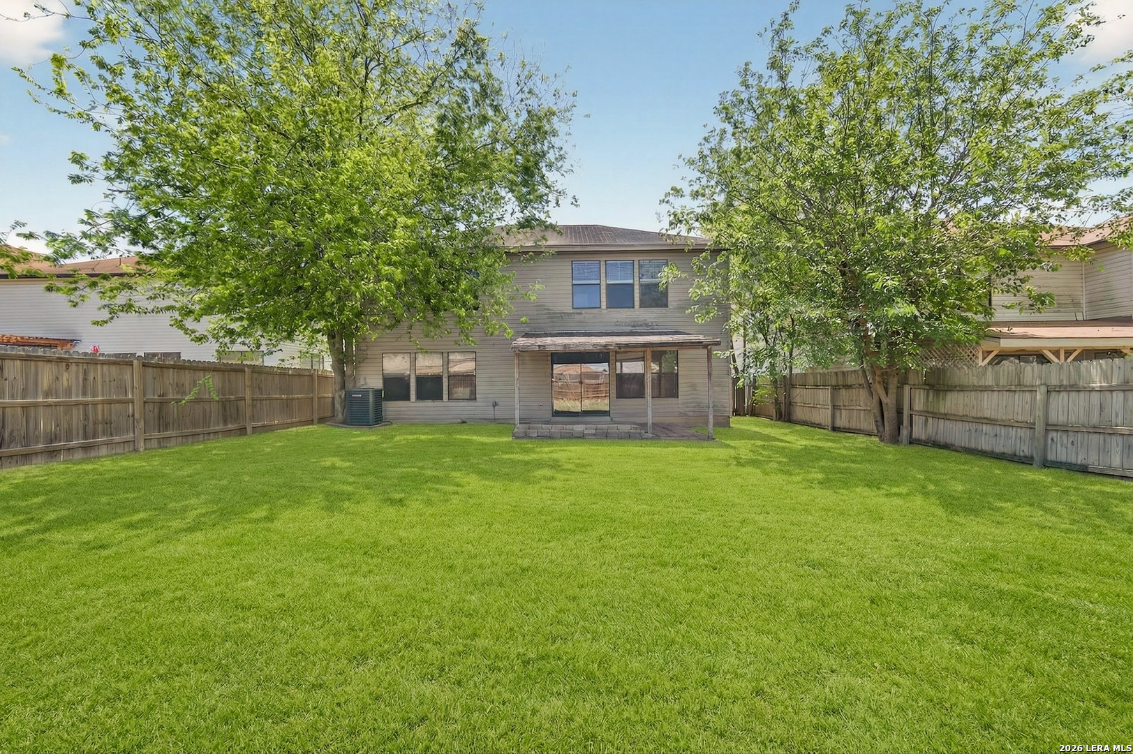 main property photo 14