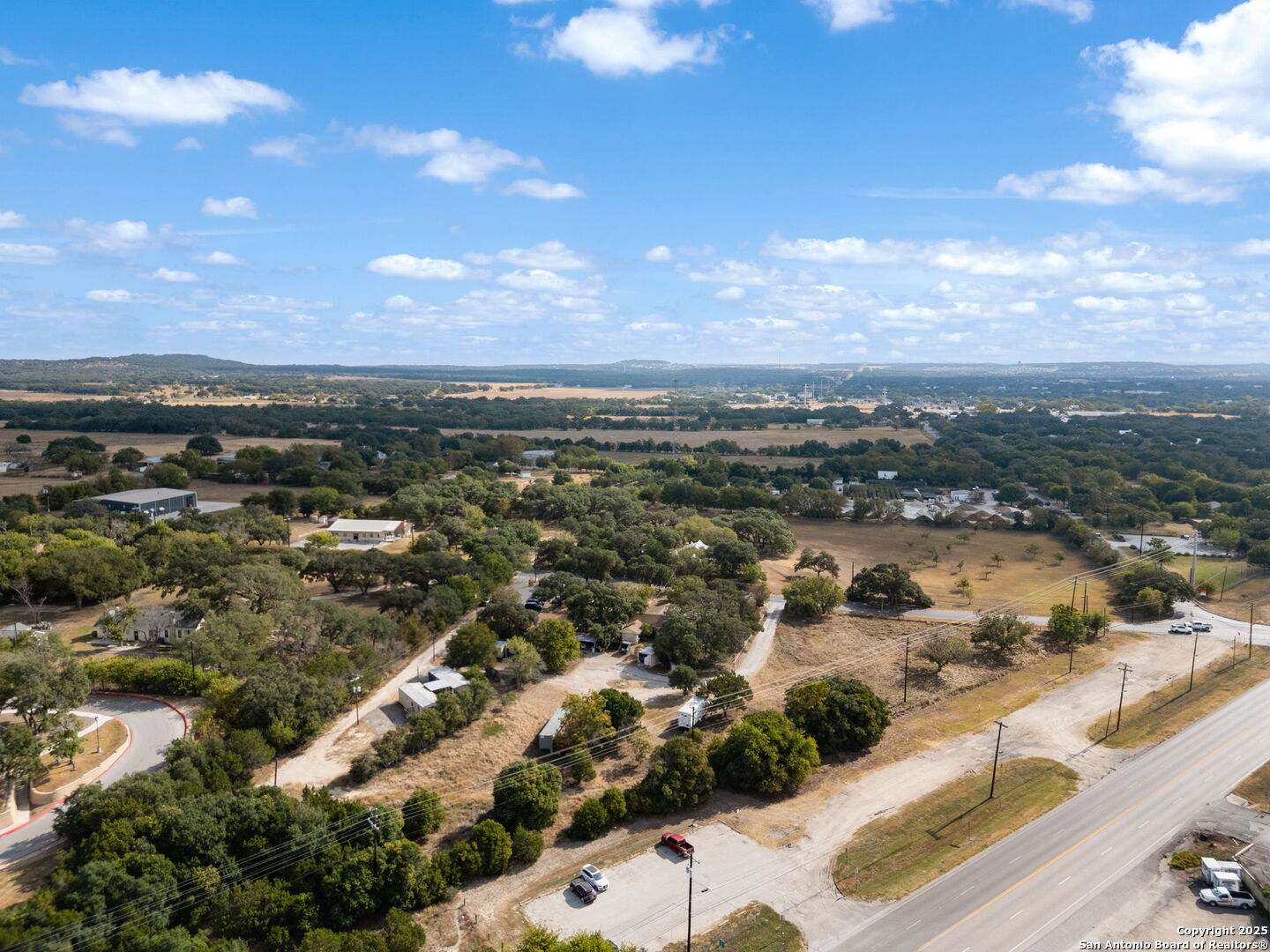 main property photo 9