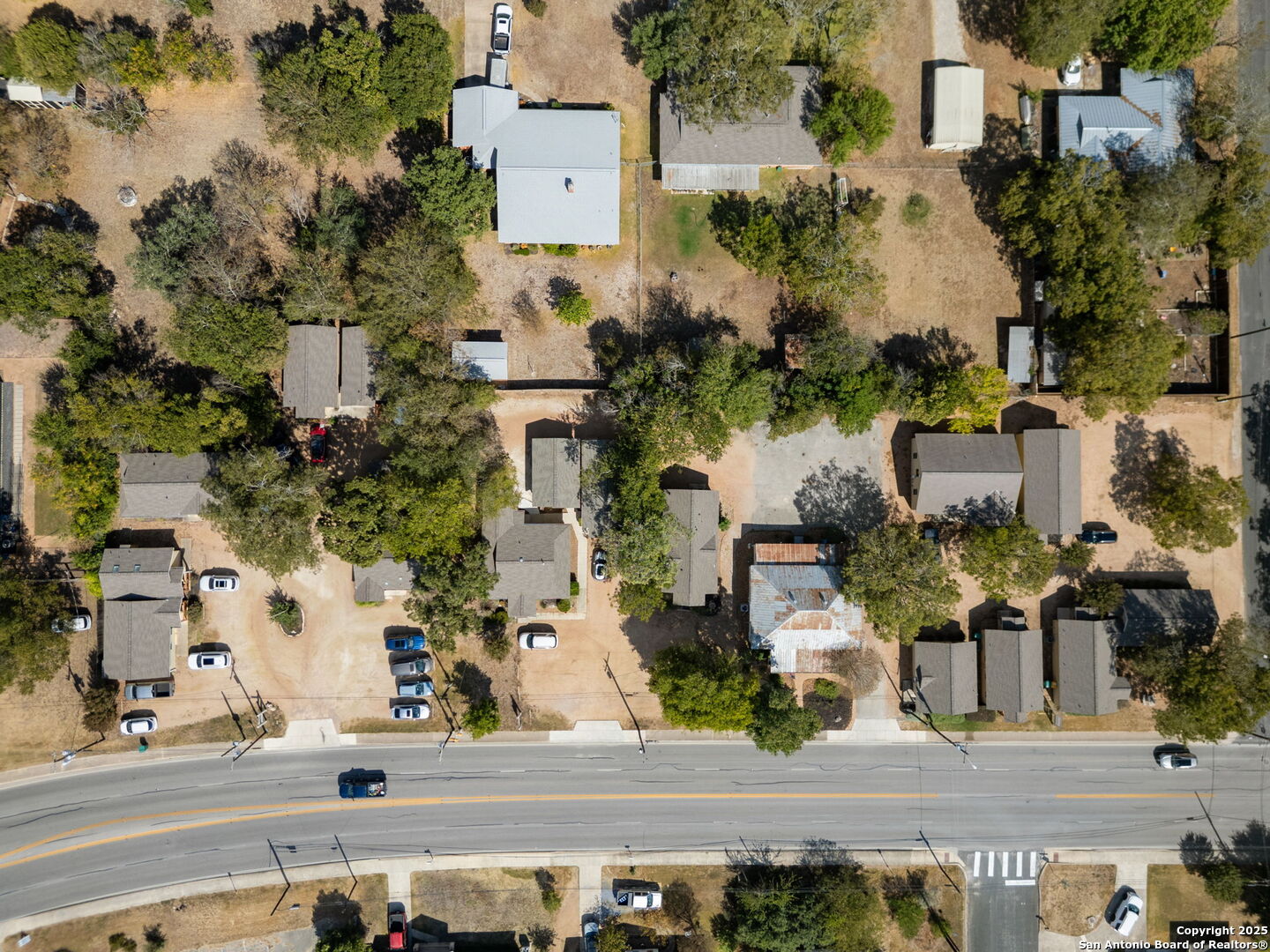 main property photo 45