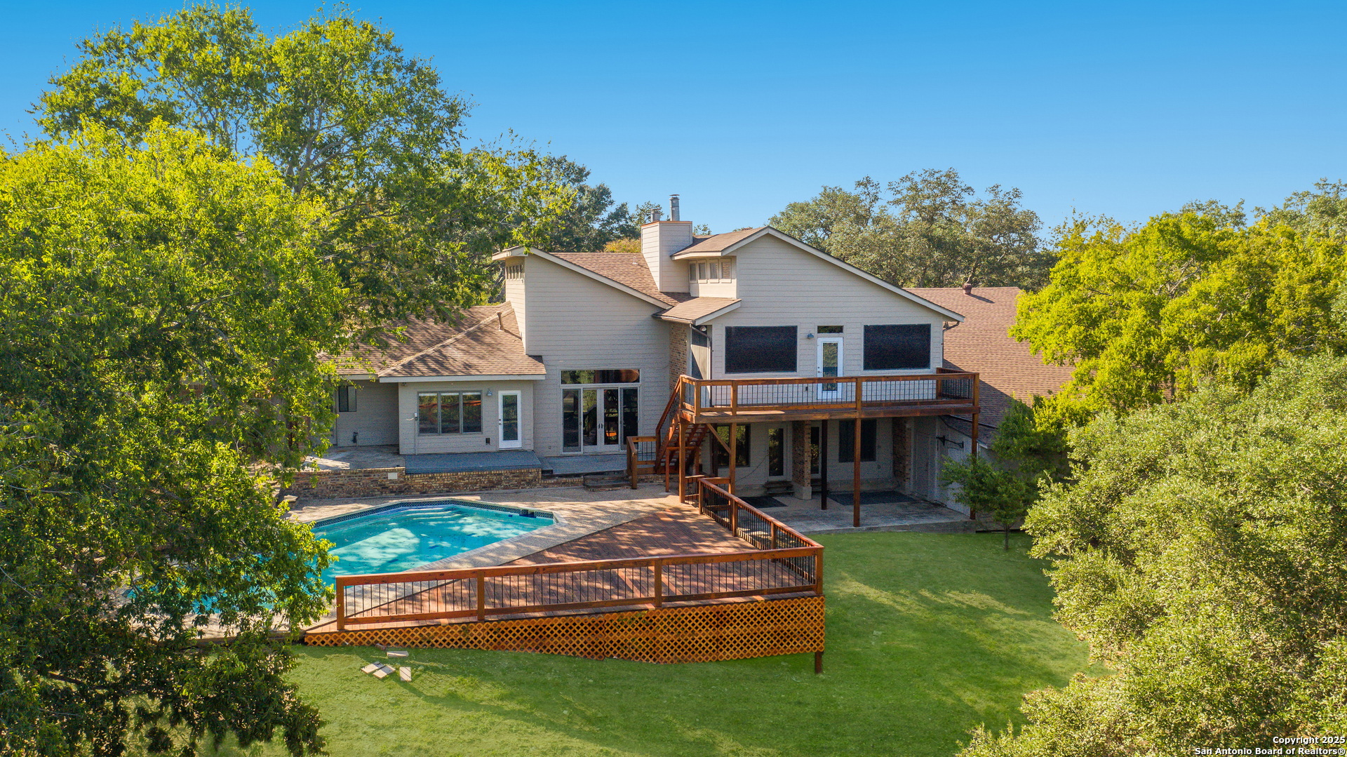 main property photo 42
