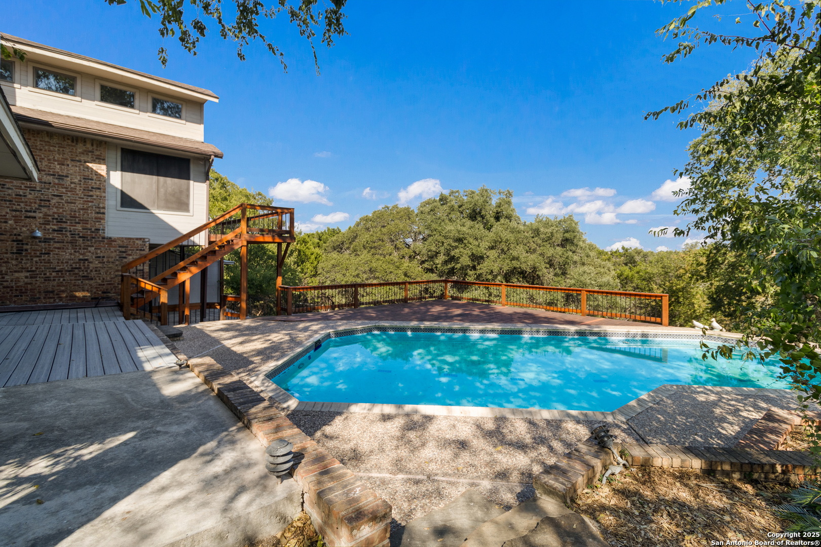 main property photo 43