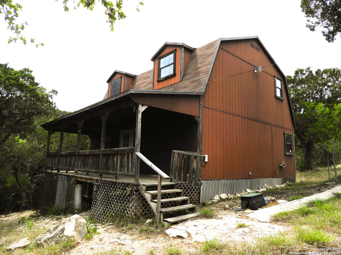 main property photo 2