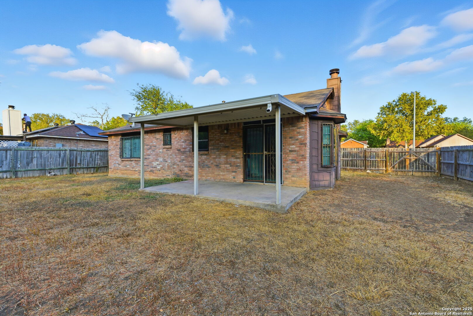 main property photo 24