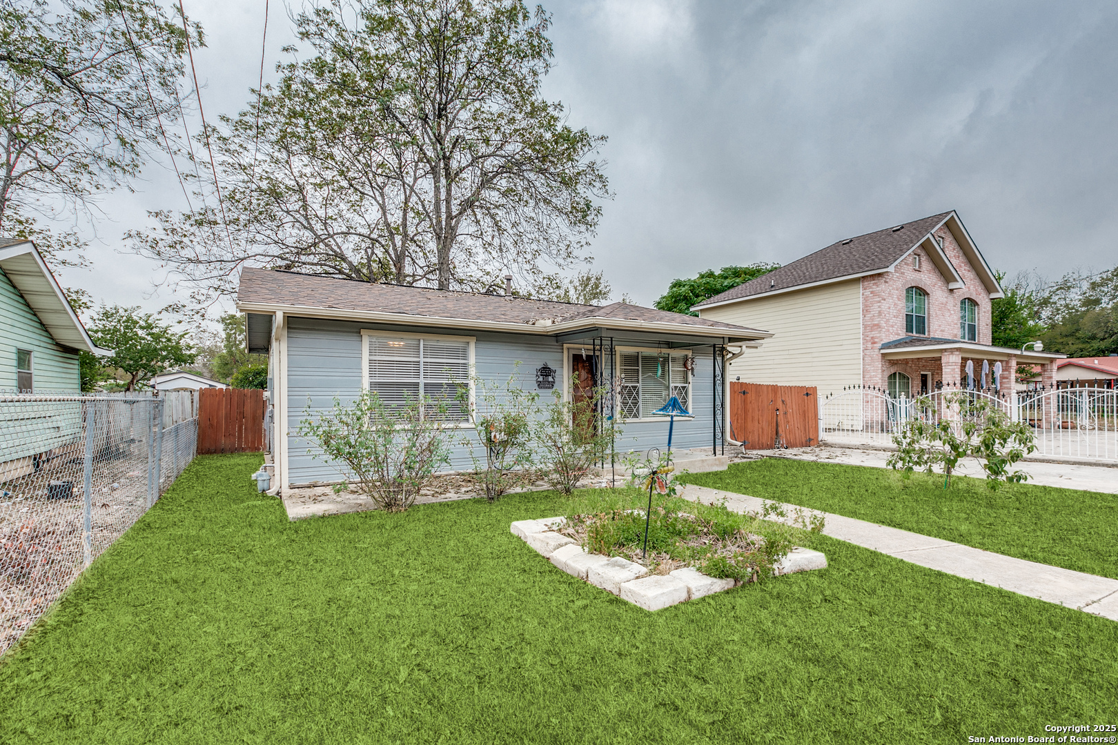 main property photo 1