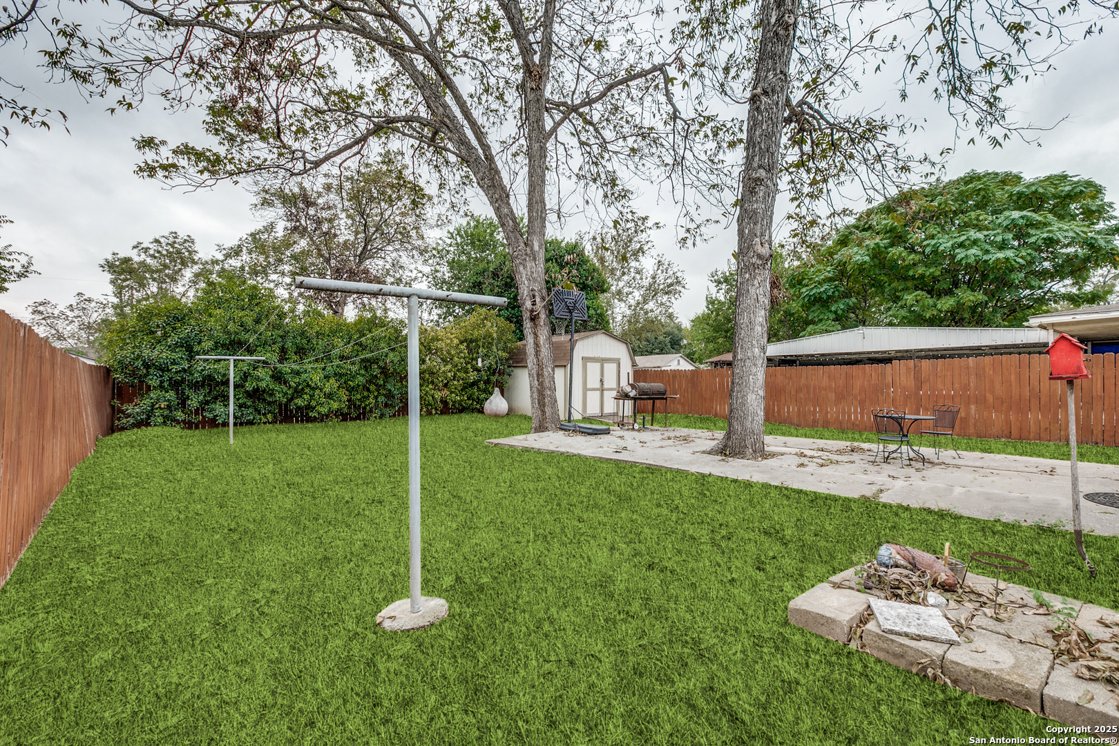 main property photo 23