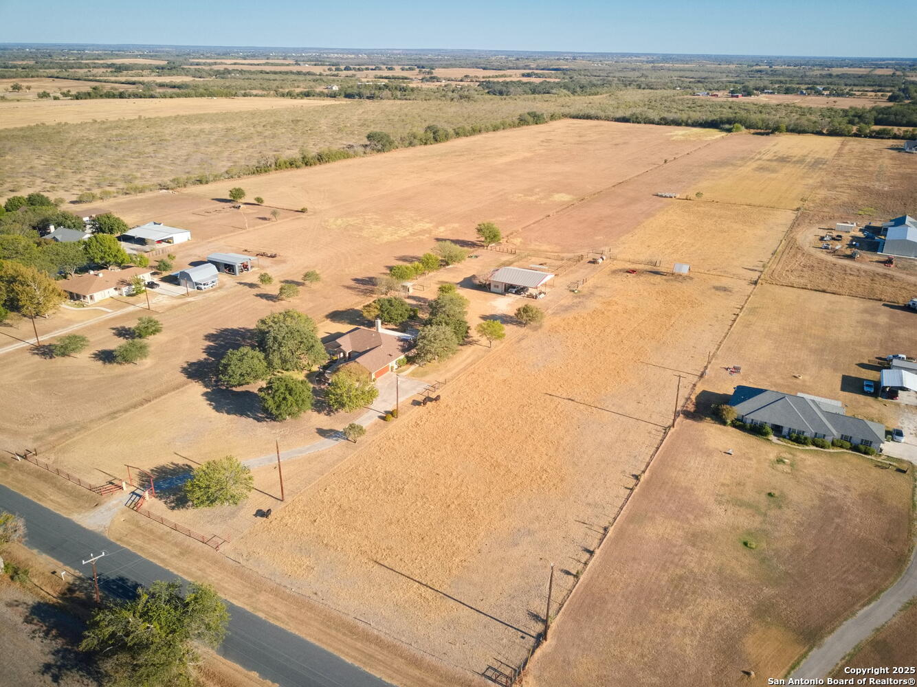 main property photo 44