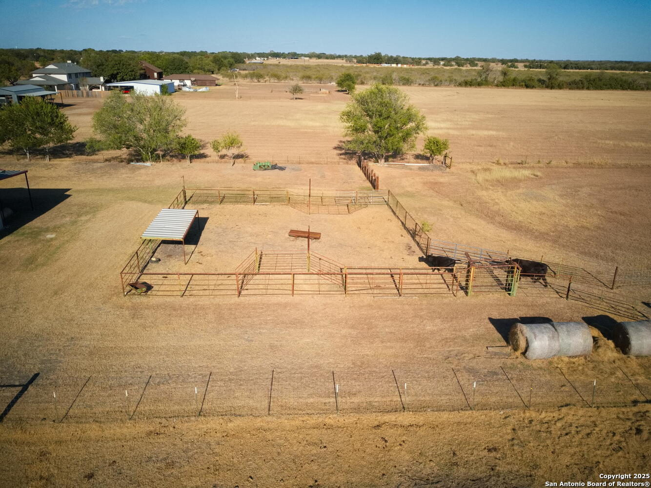 main property photo 45