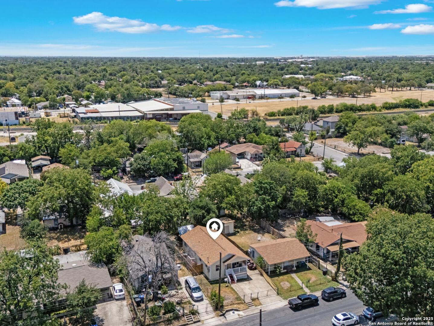main property photo 31