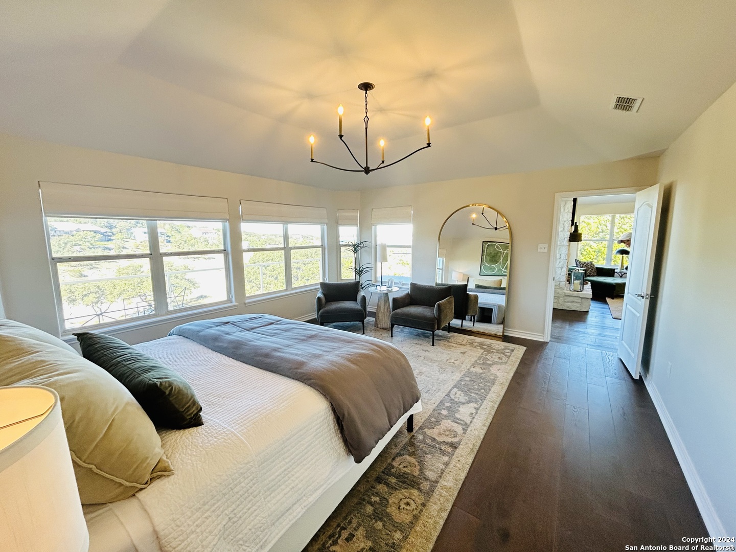 property viewer photo 12