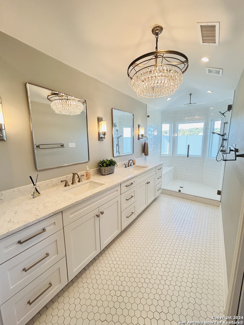 property viewer photo 16