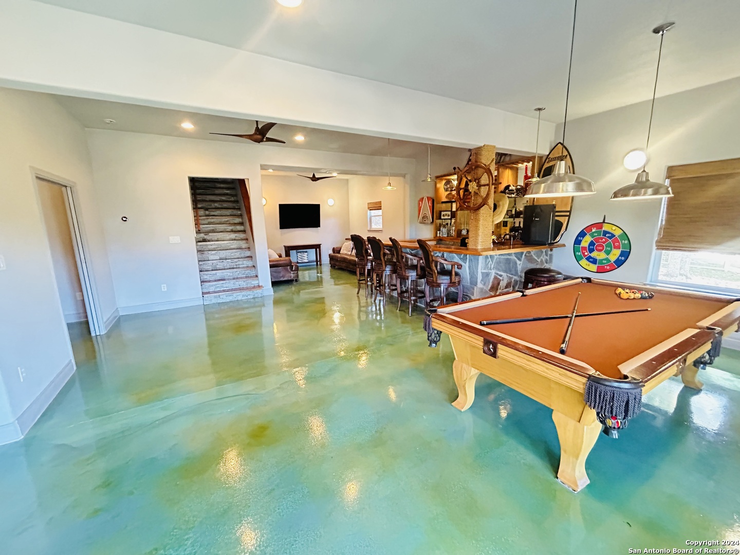 property viewer photo 27