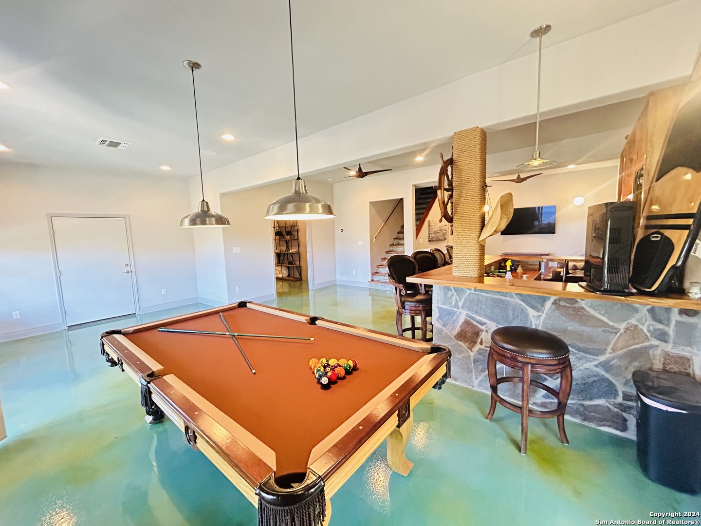 property viewer photo 28