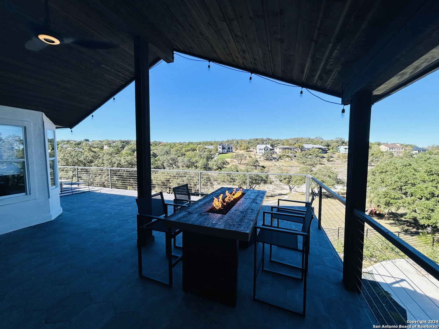 property viewer photo 43