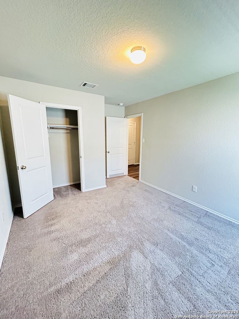 property viewer photo 11