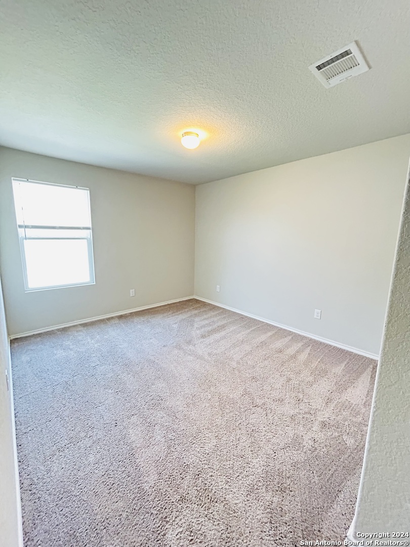 property viewer photo 15