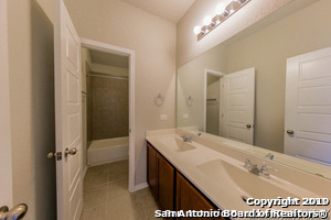 property viewer photo 15