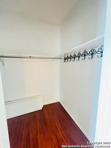 property viewer photo 16