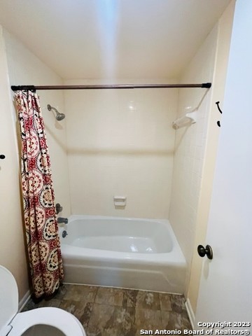 property viewer photo 18