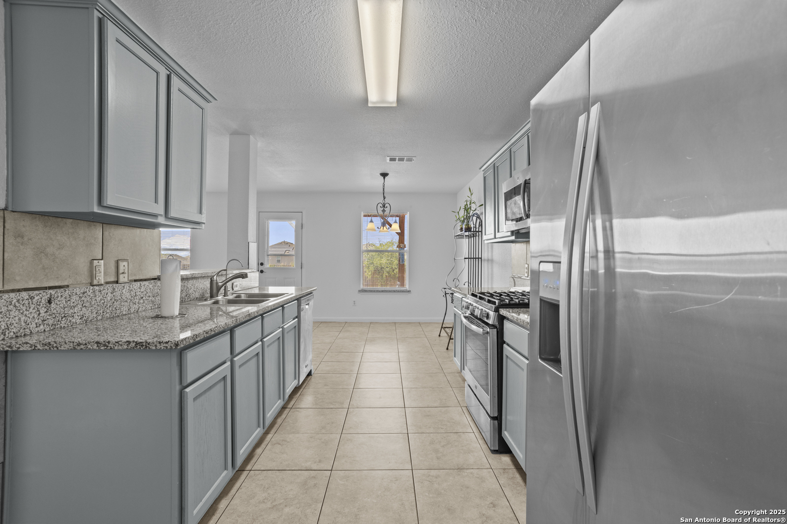 property viewer photo 11