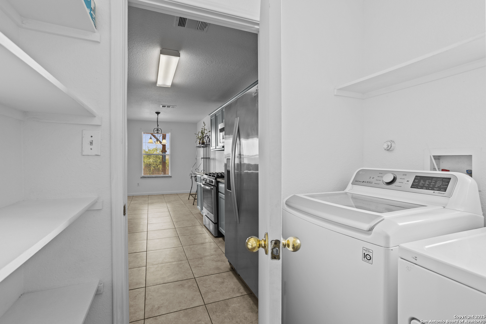 property viewer photo 13