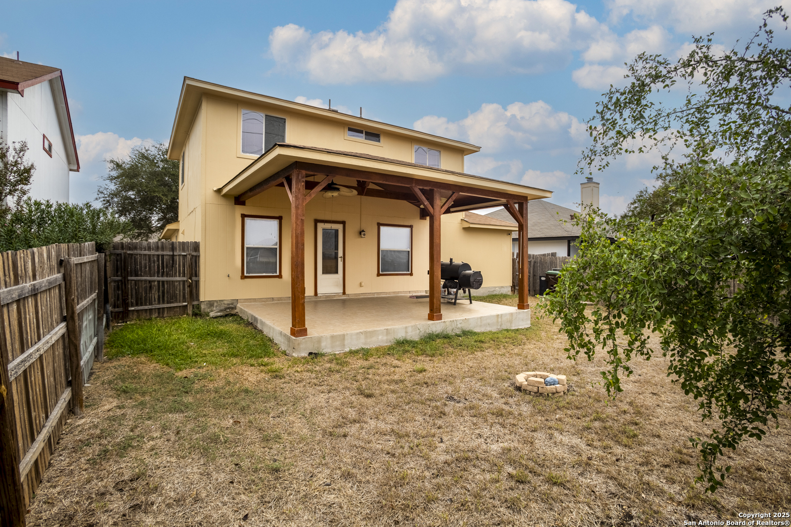 property viewer photo 30