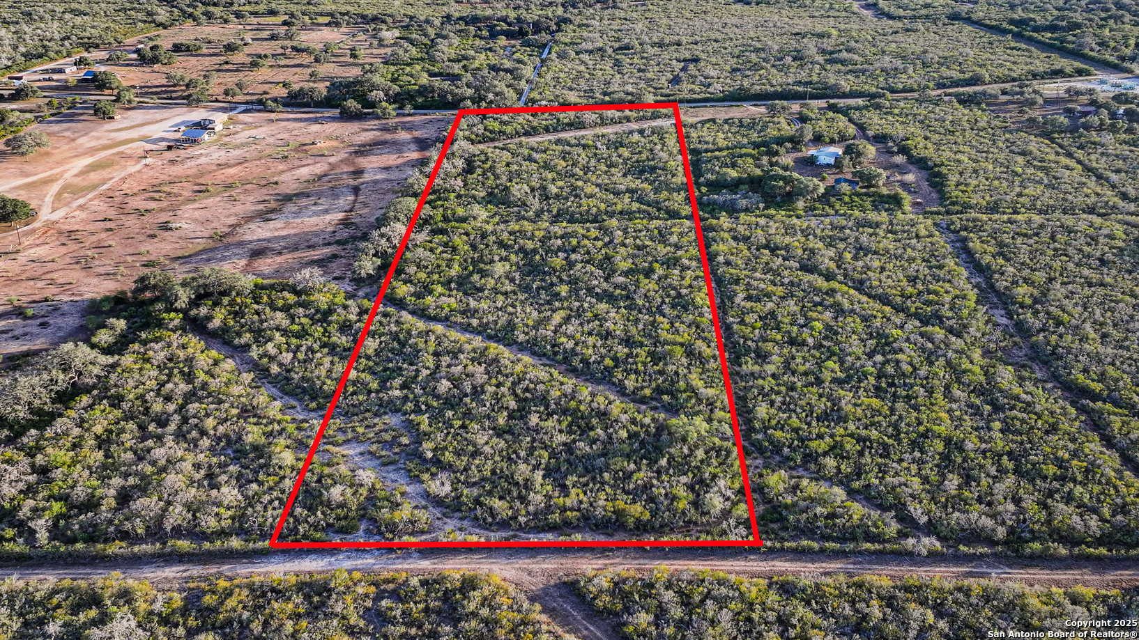 main property photo 3