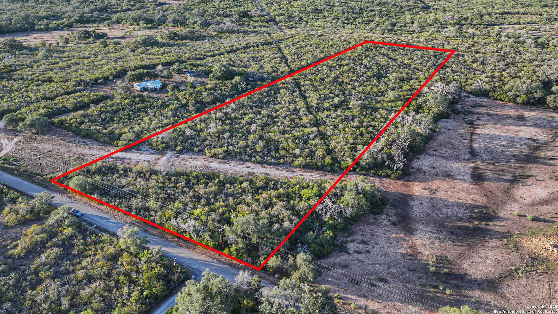 main property photo 5