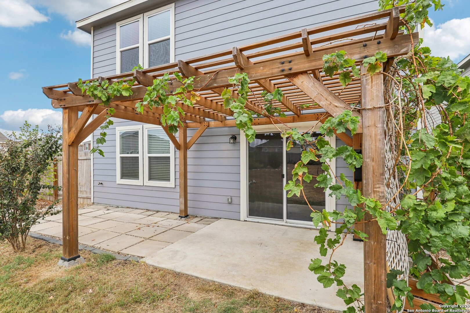 main property photo 29