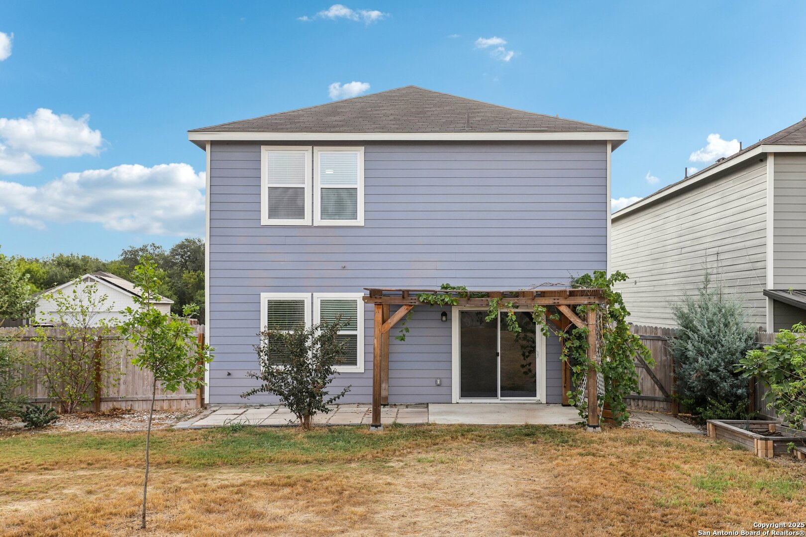 main property photo 30