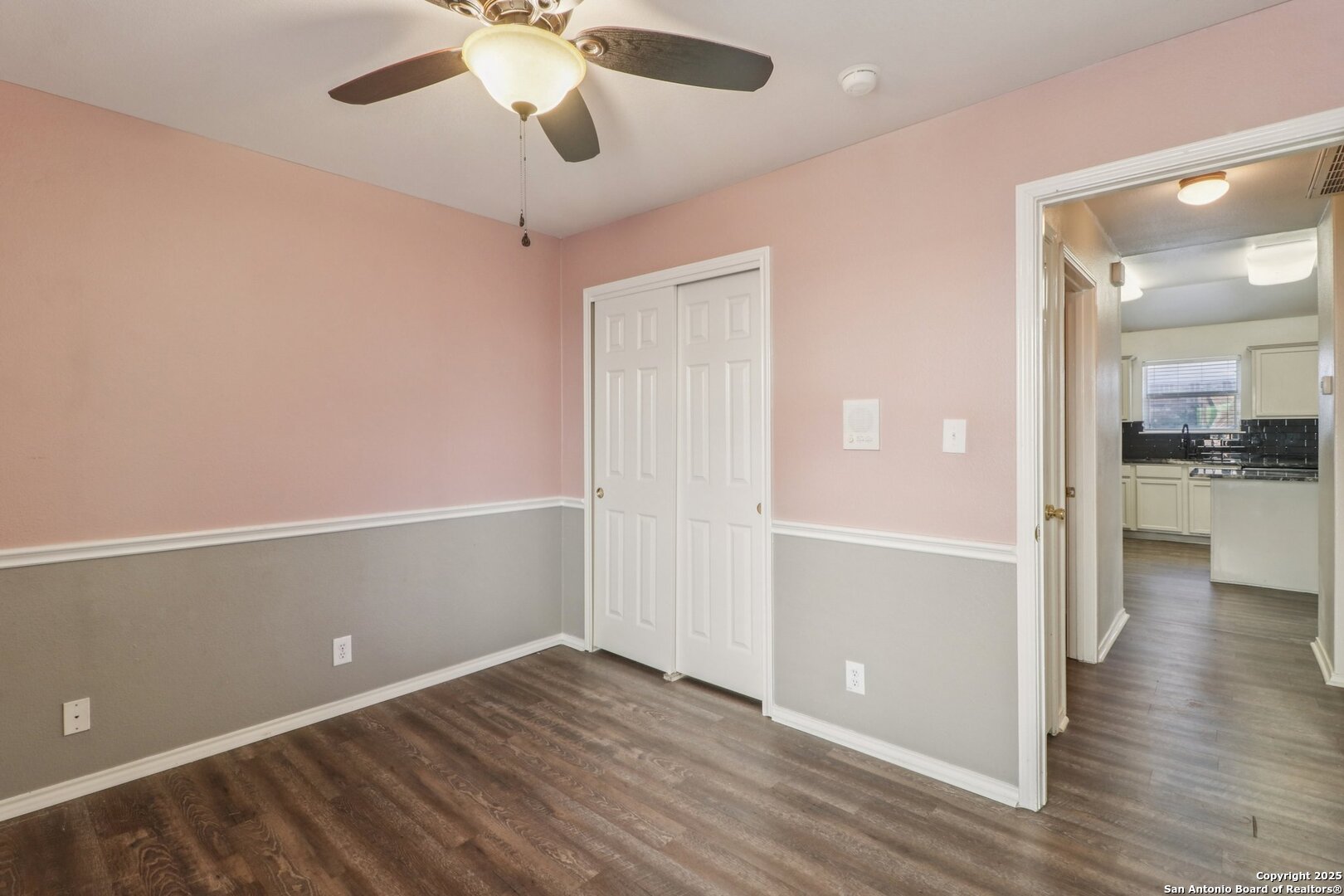 property viewer photo 20