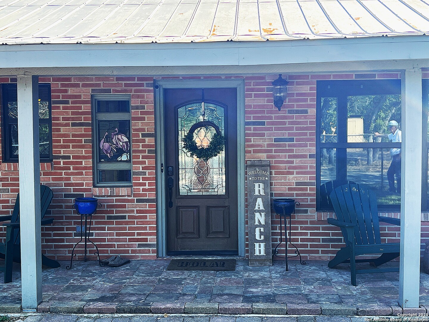 main property photo 17